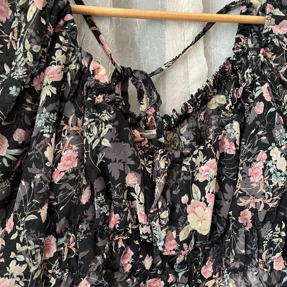 Altar D State Crop Blouse